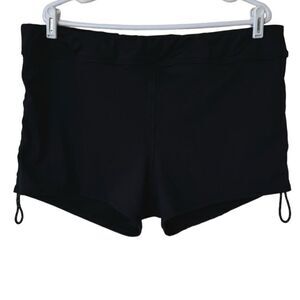 TYR Women’s NWT Black Solid Della Boyshorts Sz 3X